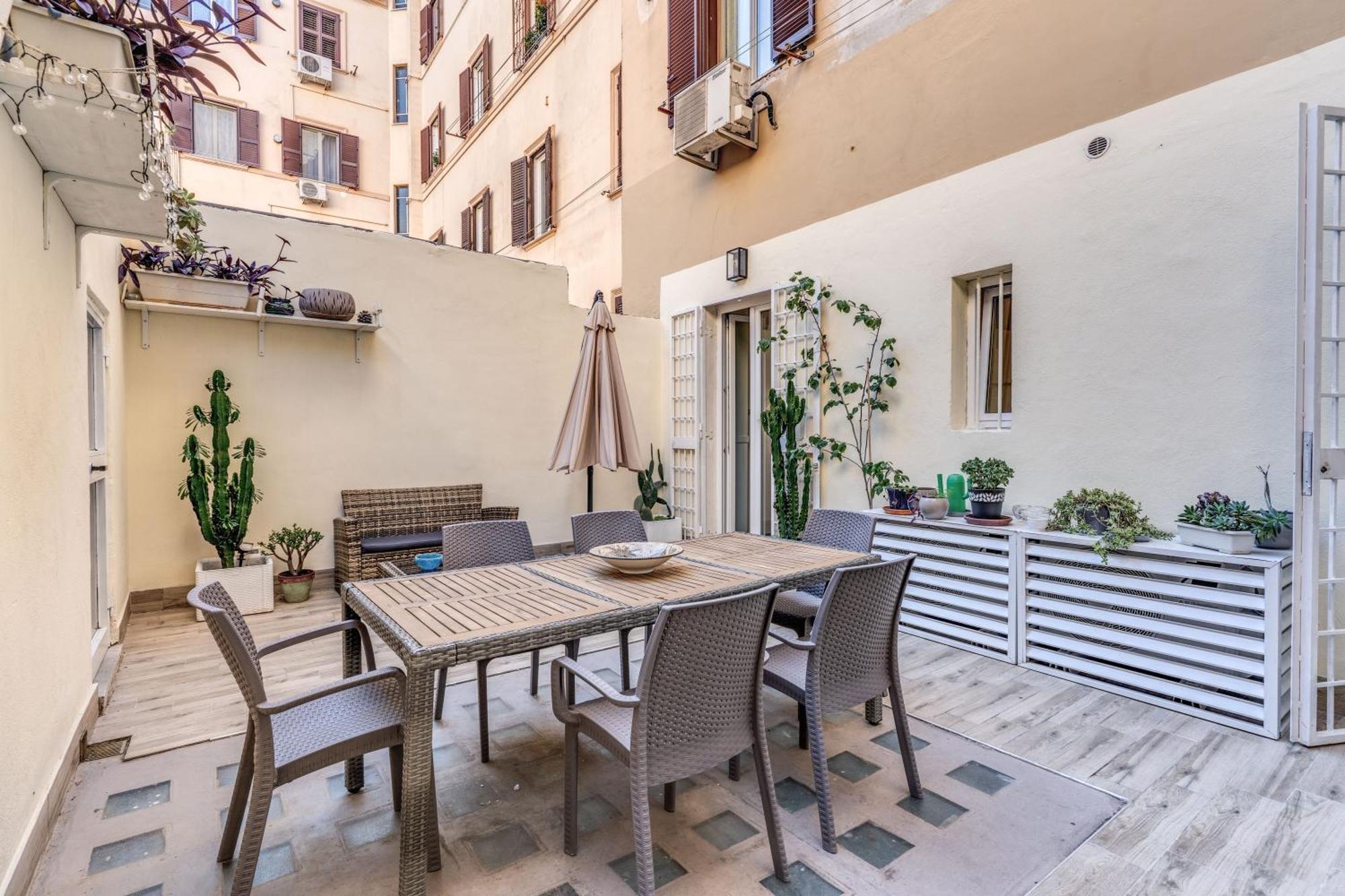 Nala Luxury Apartment With Terrace روما المظهر الخارجي الصورة