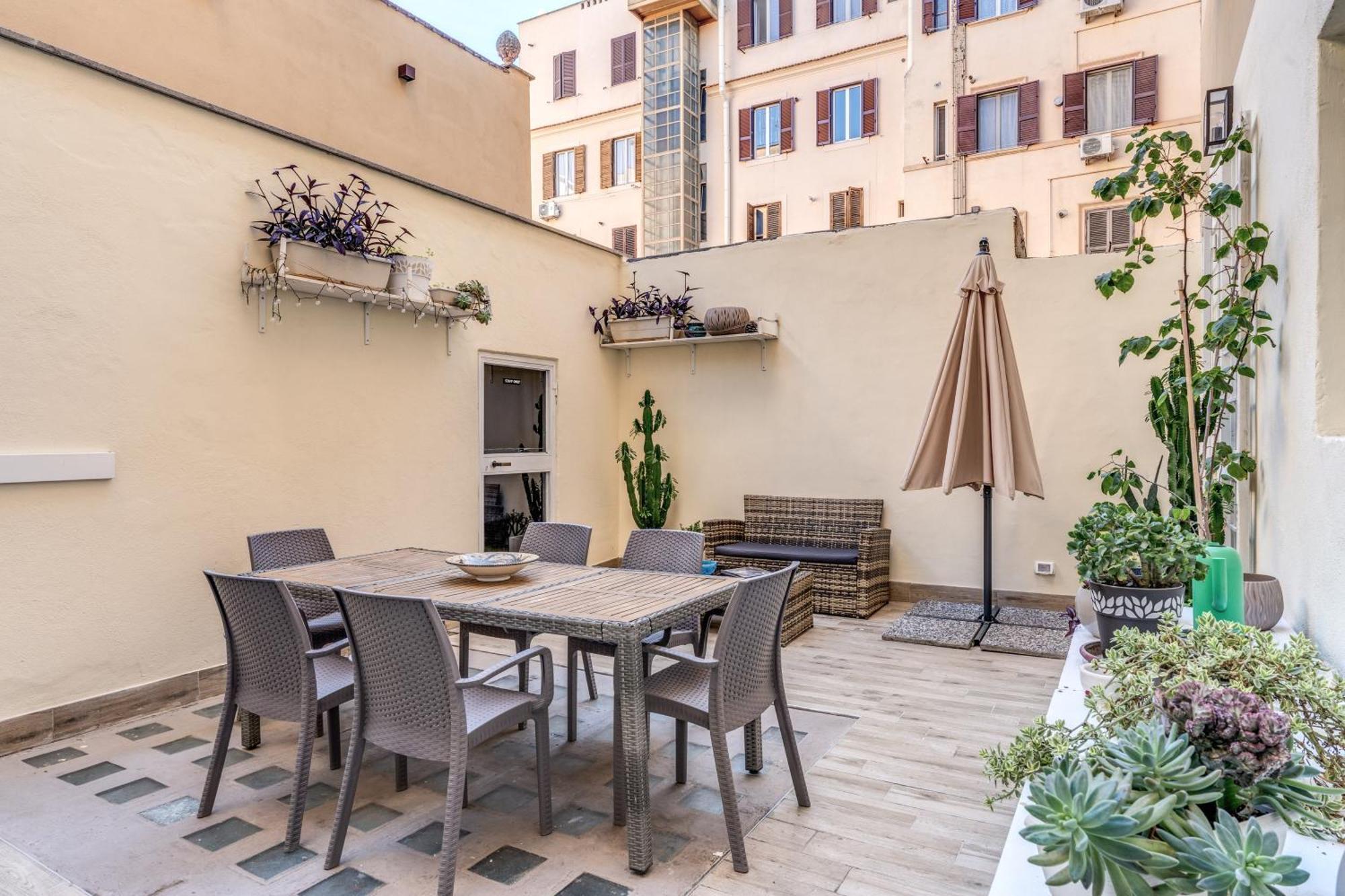Nala Luxury Apartment With Terrace روما المظهر الخارجي الصورة